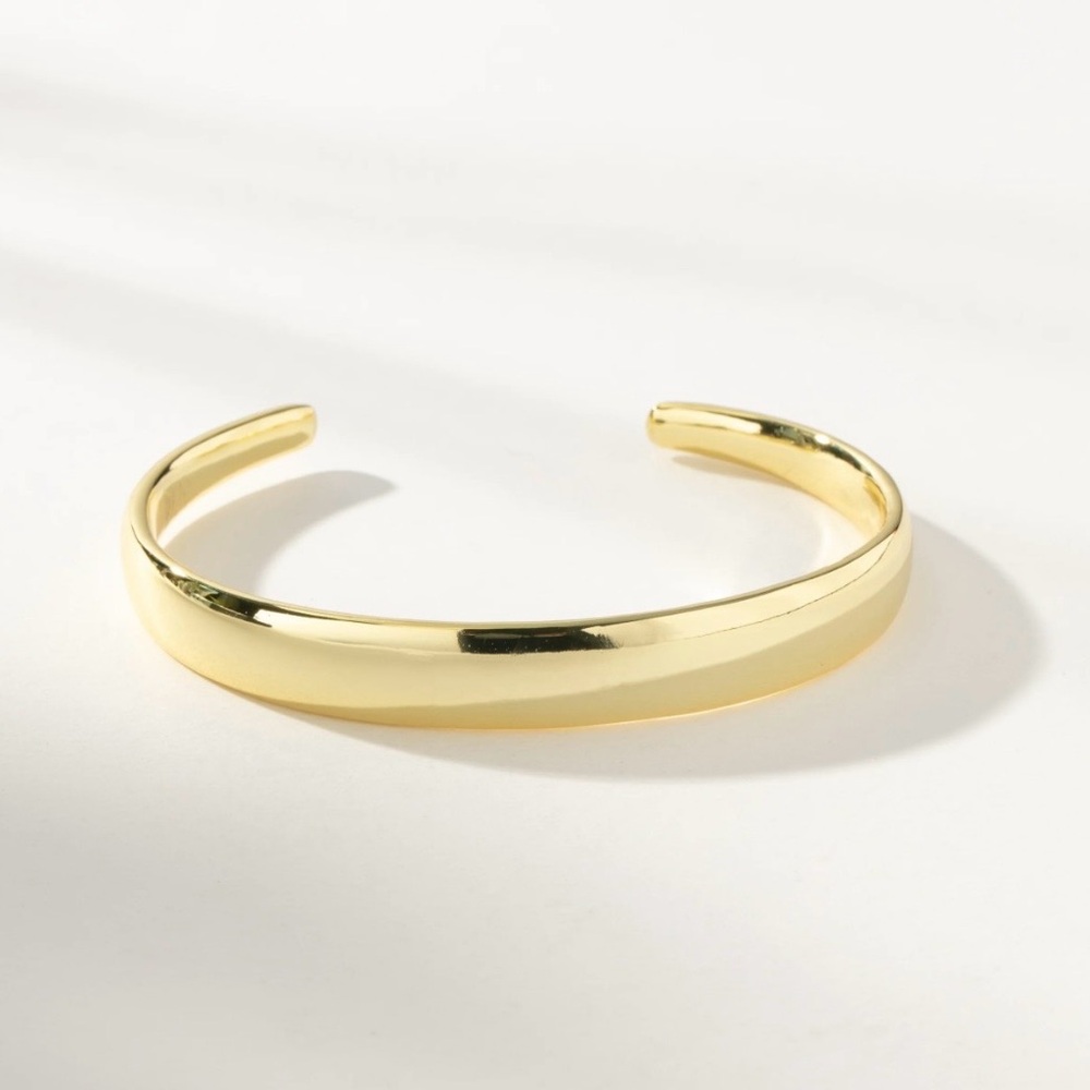 NEW Uncommon James Gold Take a Hint Statement Bracelet - Picture 2 of 4